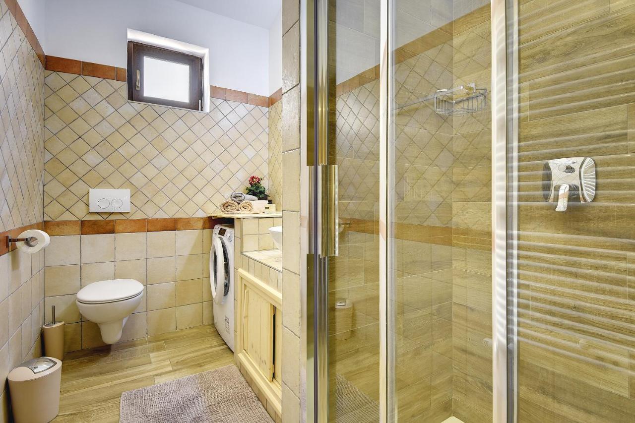 Mimoza Old Town Pula Apartments Екстериор снимка