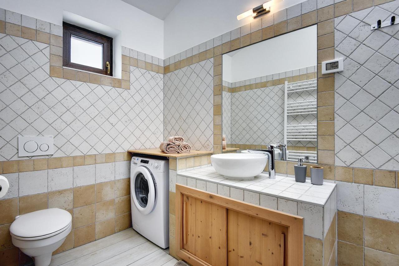 Mimoza Old Town Pula Apartments Екстериор снимка
