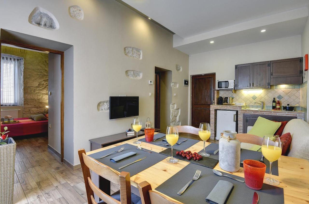 Mimoza Old Town Pula Apartments Екстериор снимка