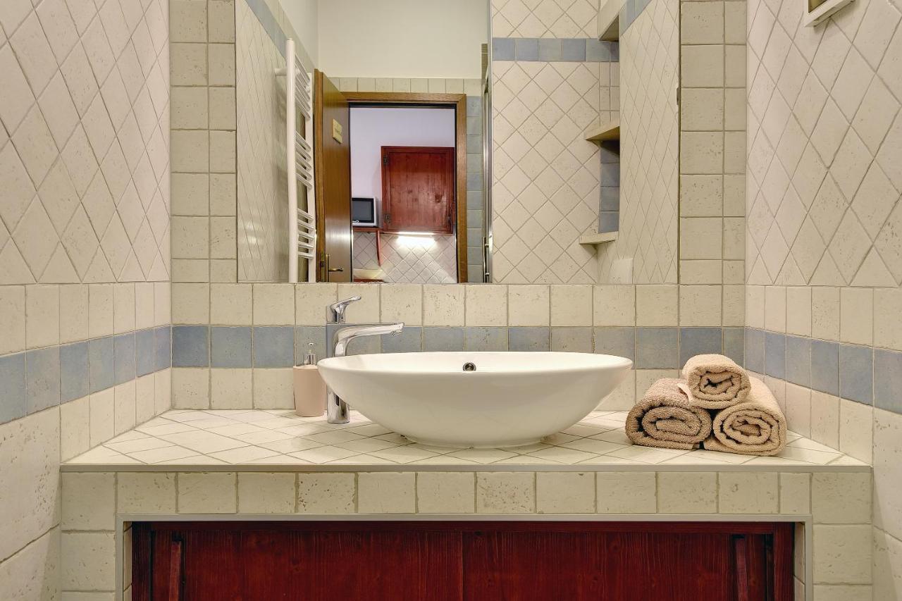 Mimoza Old Town Pula Apartments Екстериор снимка