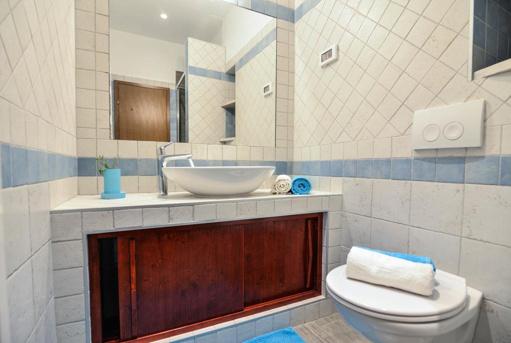 Mimoza Old Town Pula Apartments Стая снимка