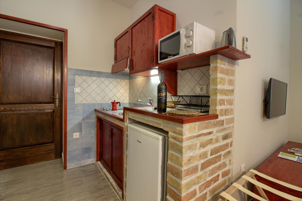 Mimoza Old Town Pula Apartments Екстериор снимка